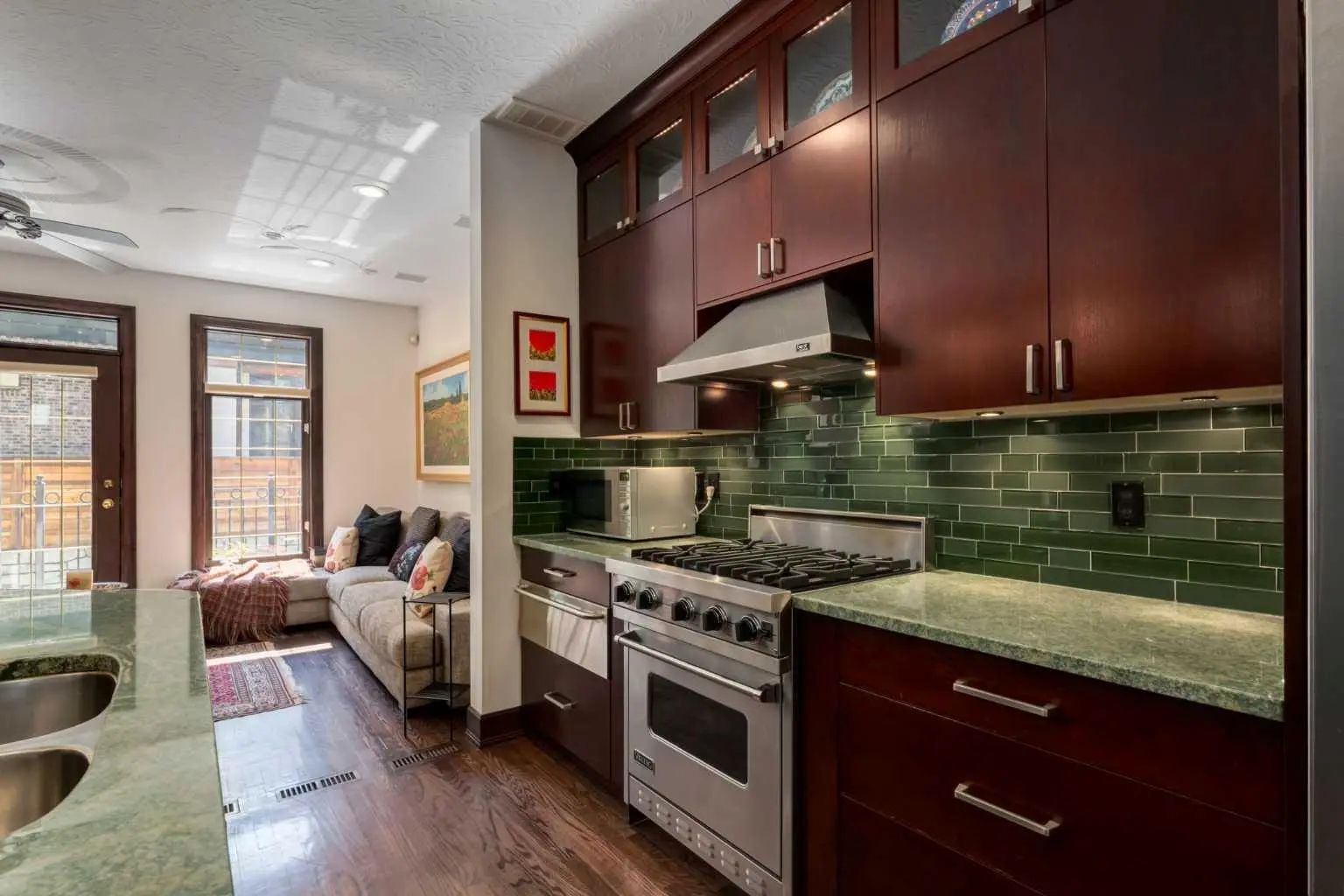 1147 Cameron Avenue Southwest, Calgary – Residential Row/Townhouse Listing Photo 8