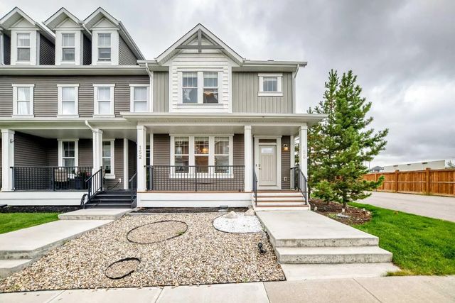 156 South Point Court Sw, Airdrie