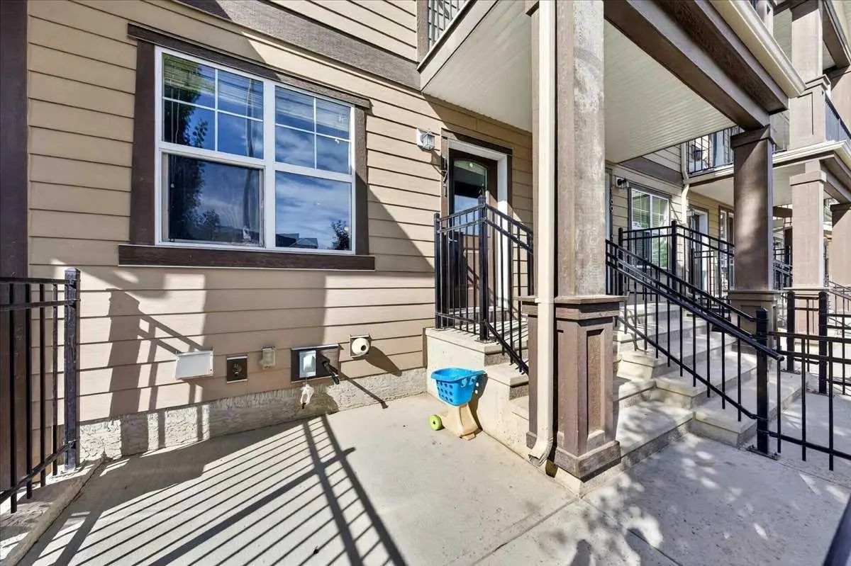 171 Evanscrest Gardens Northwest, Calgary – Residential Row/Townhouse Listing Photo 3