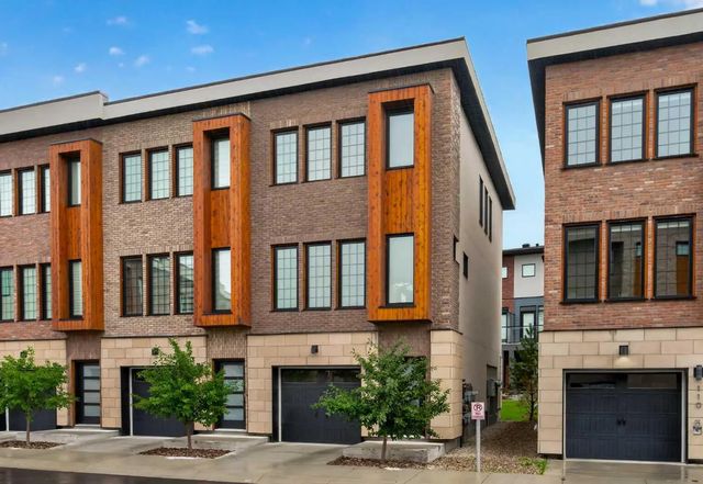 116 81 Greenbriar Place Nw, Calgary