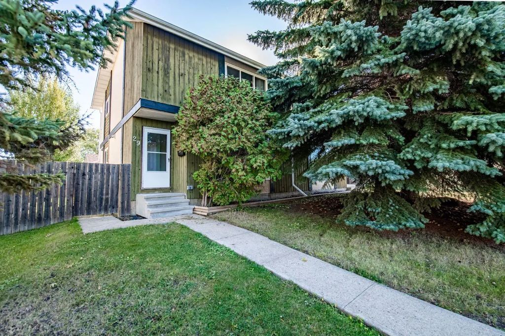 29 Abbott Close , Red Deer