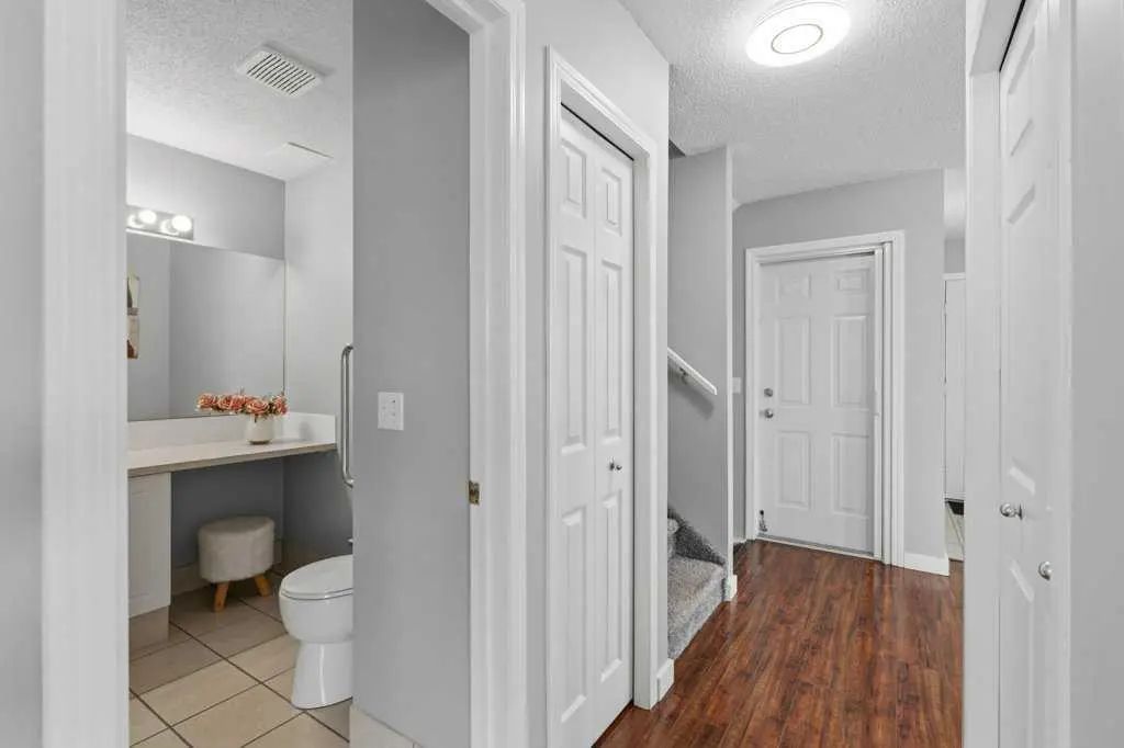 126 Harvest Gold Place Northeast, Calgary – Residential Row/Townhouse Listing Photo 17