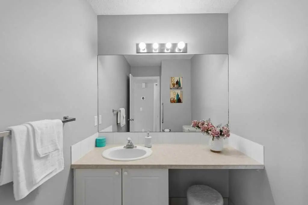 126 Harvest Gold Place Northeast, Calgary – Residential Row/Townhouse Listing Photo 18