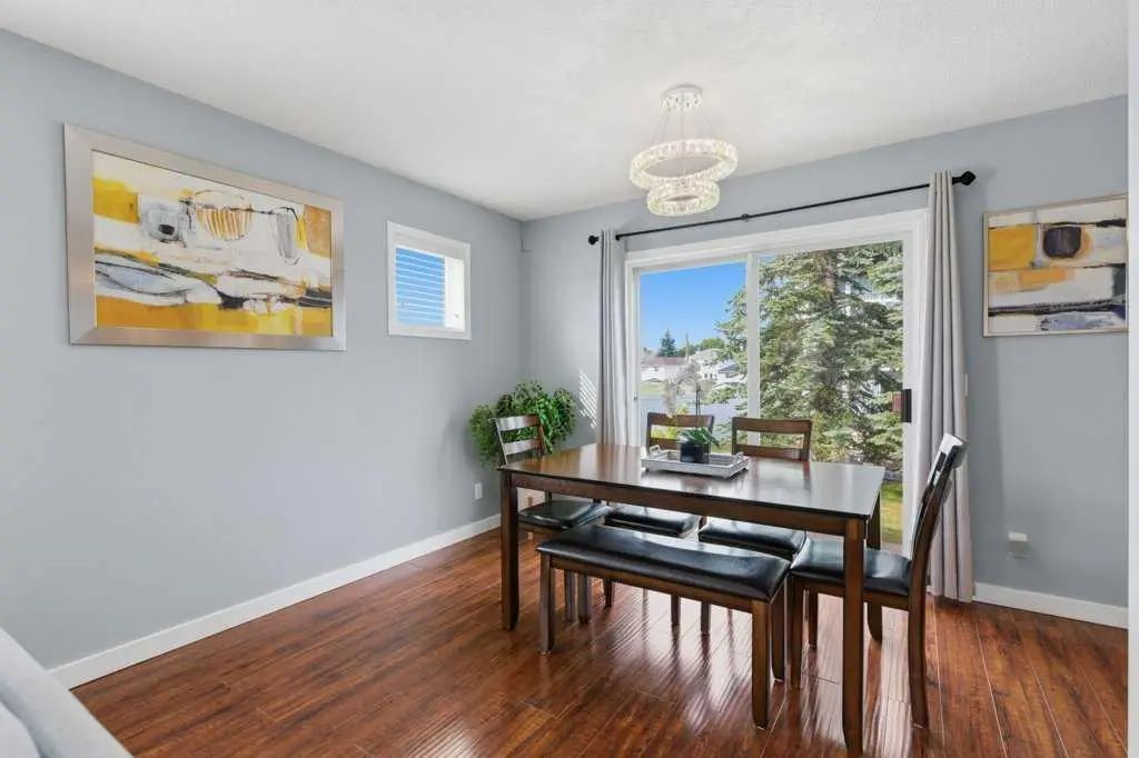 126 Harvest Gold Place Northeast, Calgary – Residential Row/Townhouse Listing Photo 9