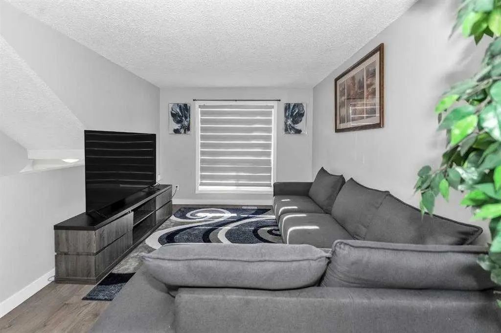 151 6915 Ranchview Drive Northwest, Calgary – Residential Row/Townhouse Listing Photo 4