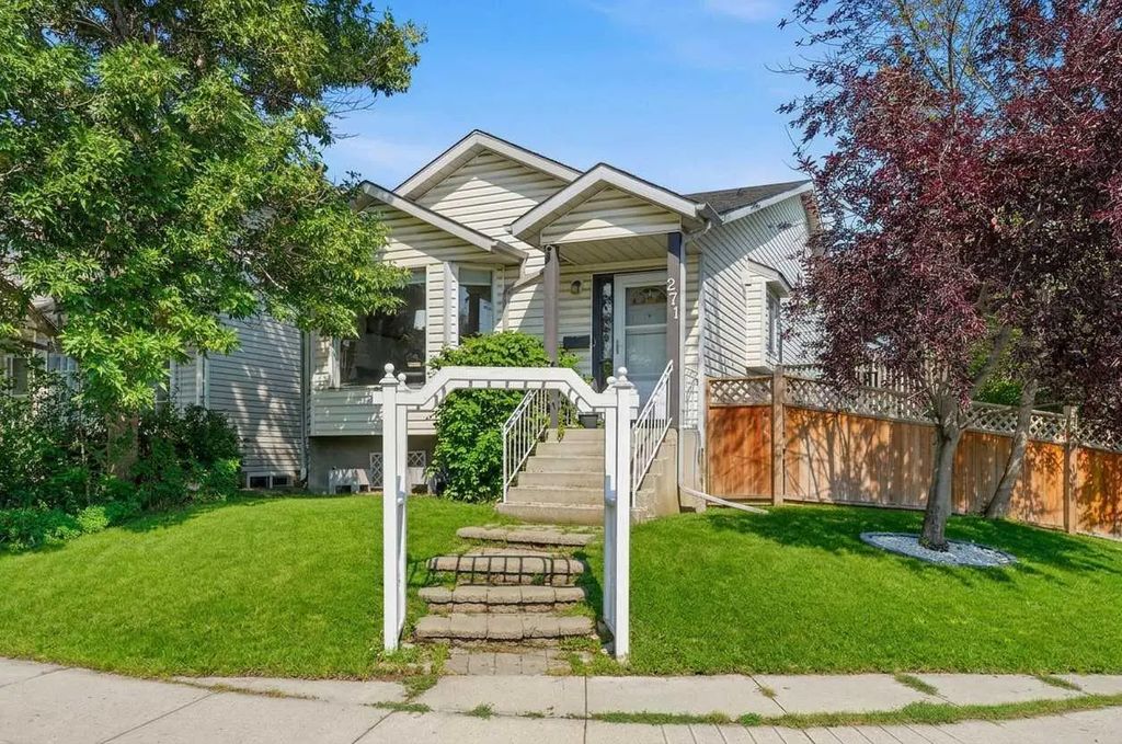 271 Erin Meadow Close Se, Calgary