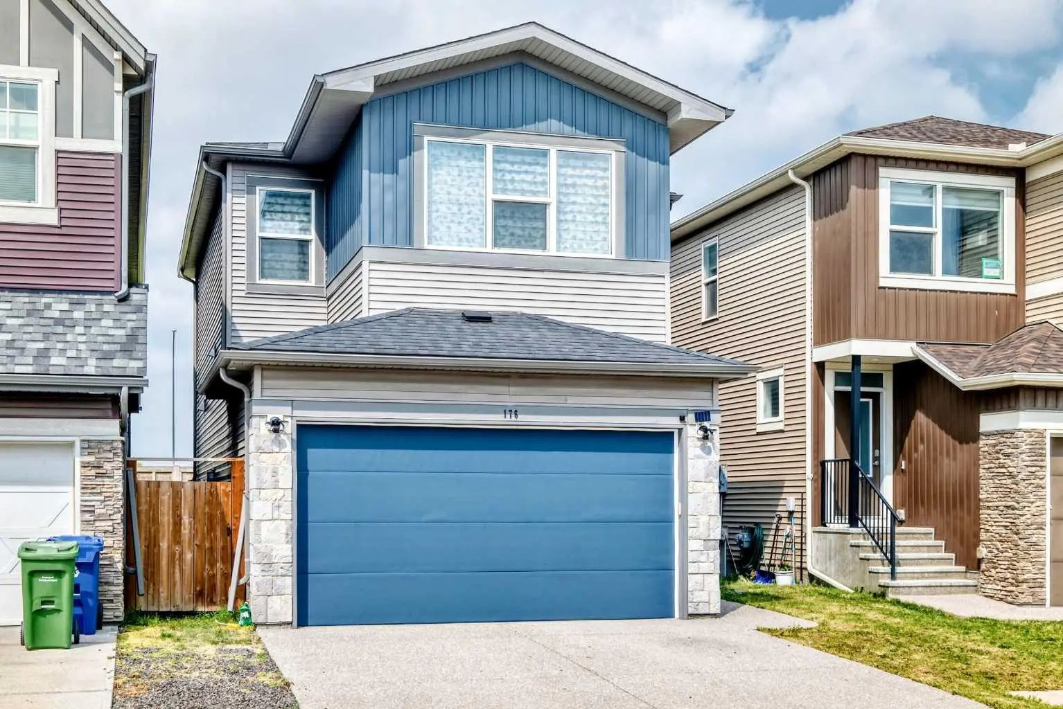 176 Savanna Lane Northeast, Calgary – Residential Detached Listing Photo 4
