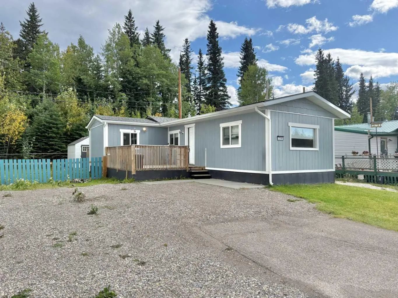 239 133 Jarvis Street  Hinton Alberta T7V1R7 Hillcrest Details