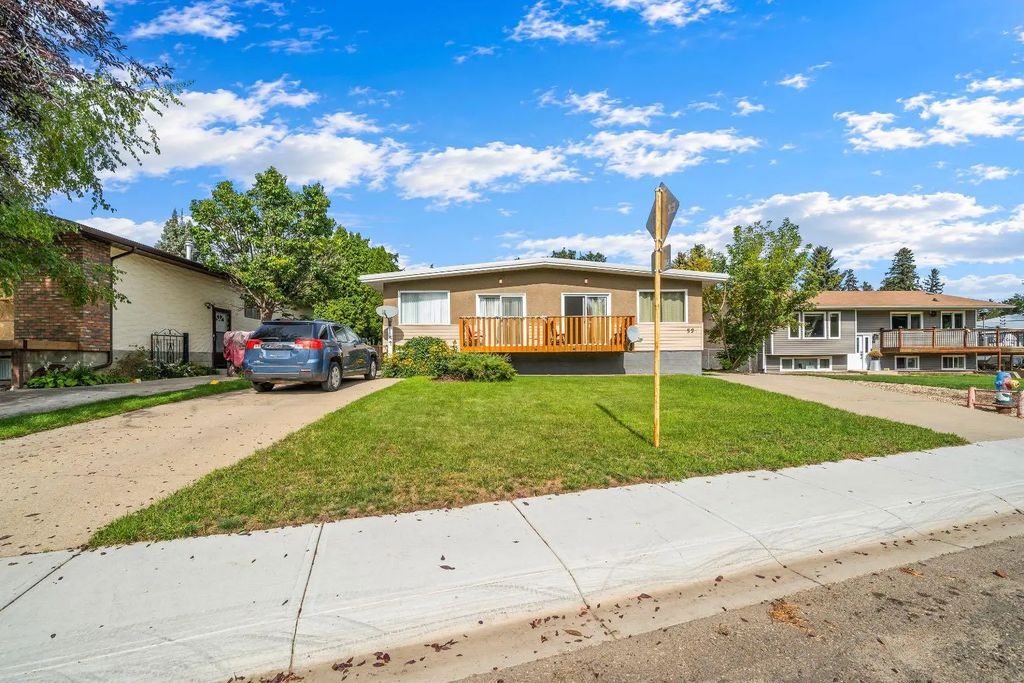 52 9 Avenue E, Brooks