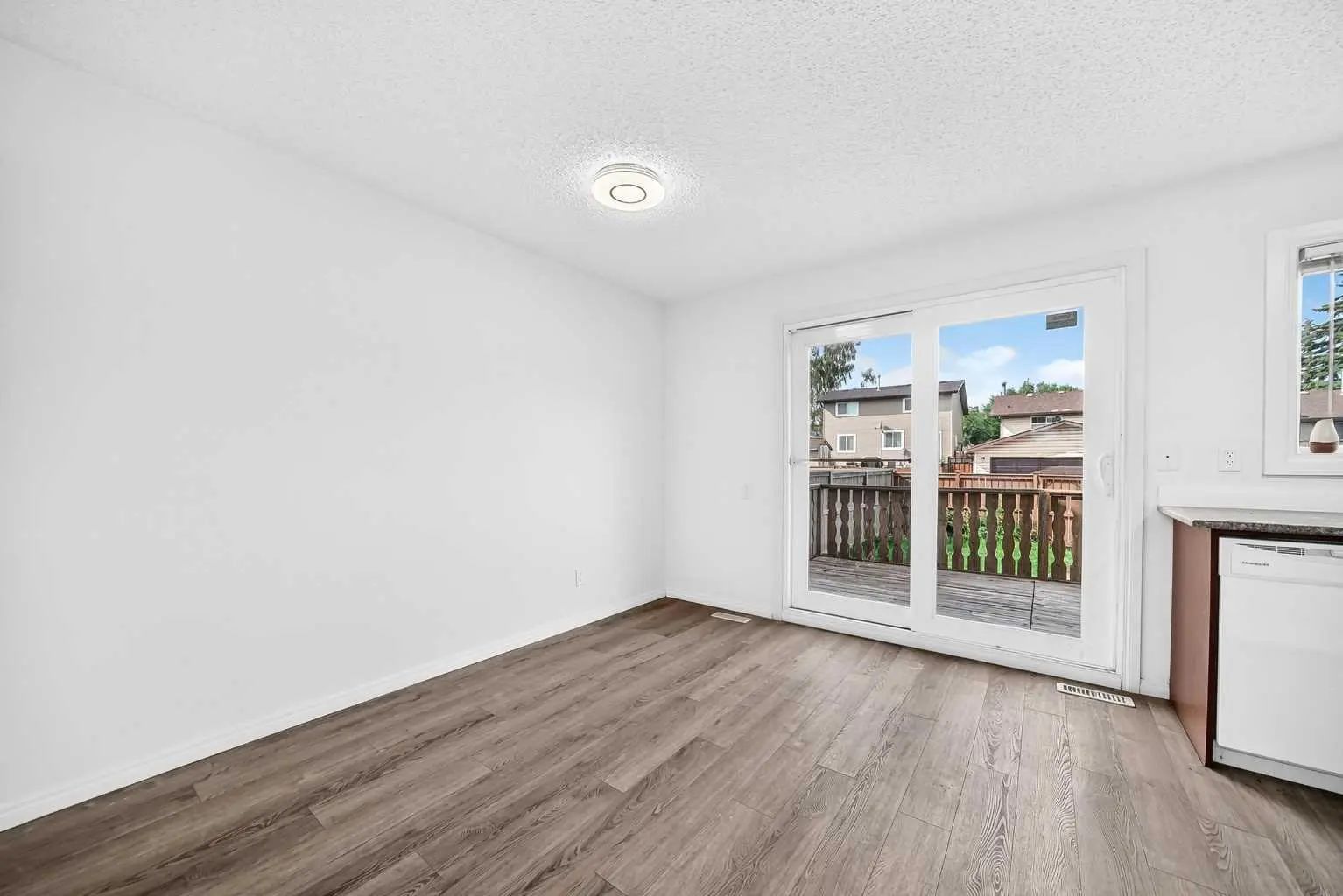 4351 58 Street Northeast, Calgary – Residential Detached Listing Photo 7