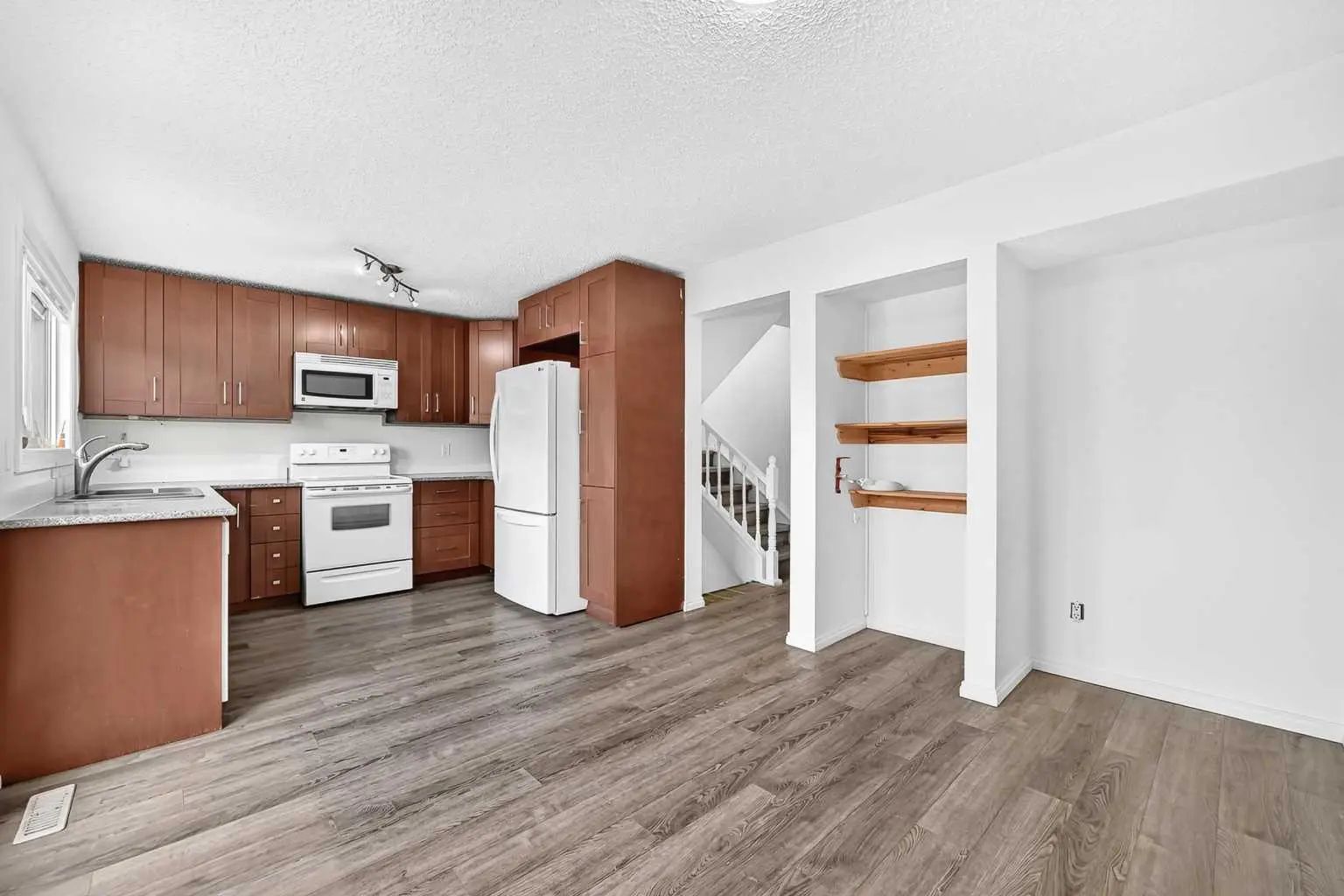 4351 58 Street Northeast, Calgary – Residential Detached Listing Photo 9