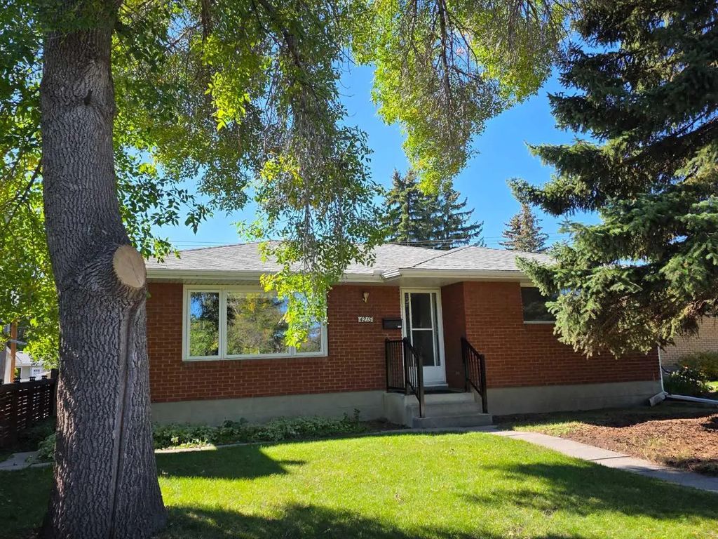 4215 Villa Crescent Nw, Calgary