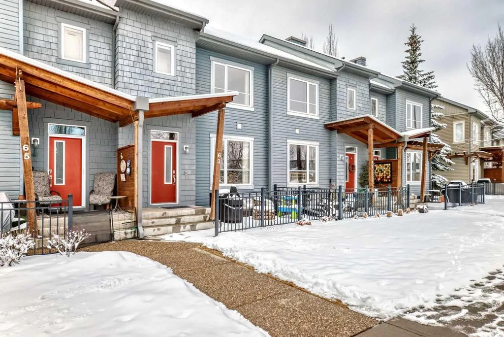 63 Chapalina Square Se, Calgary
