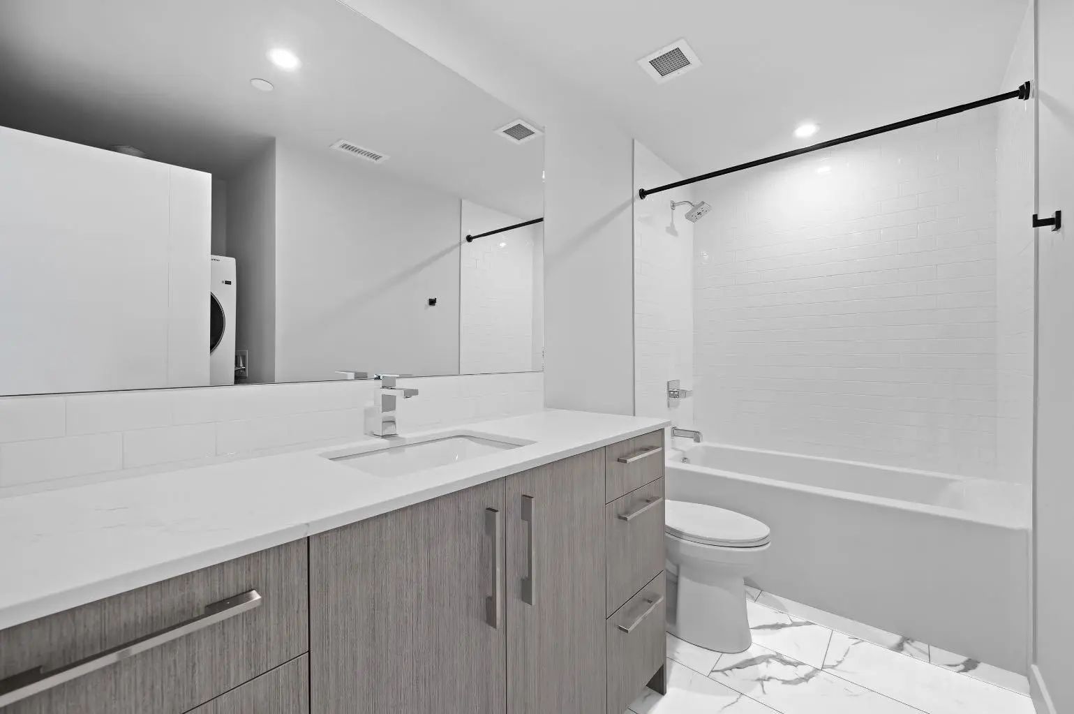 841 110 18a Street Northwest, Calgary – Residential Apartment Listing Photo 10