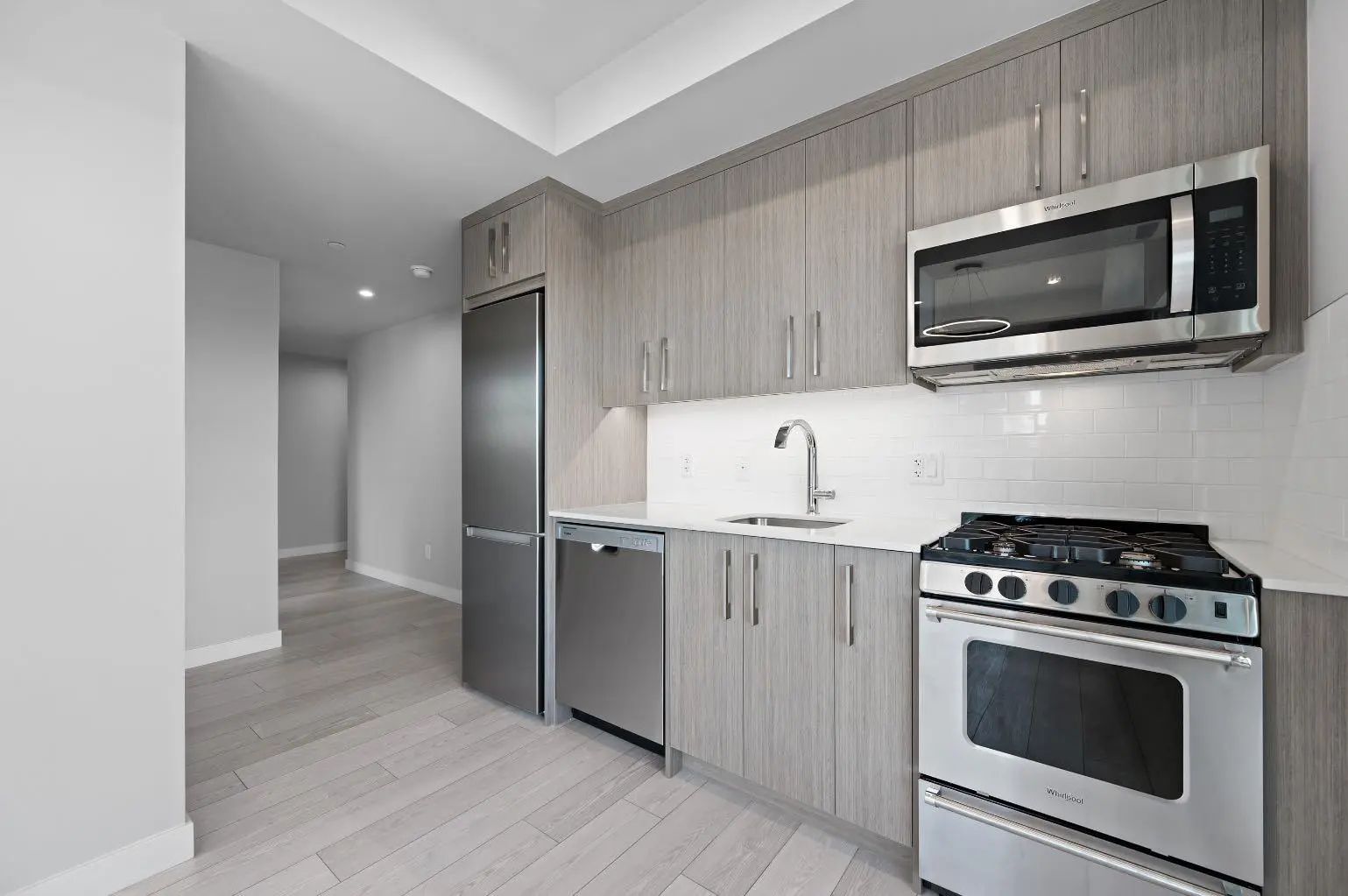 841 110 18a Street Northwest, Calgary – Residential Apartment Listing Photo 4