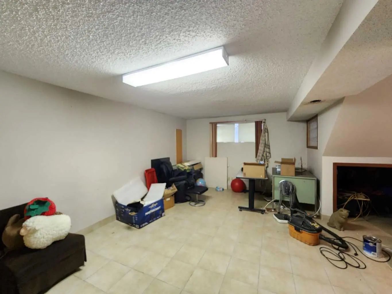 8329 Centre Street Northwest, Calgary – Residential Semi Detached (Half Duplex) Listing Photo 21
