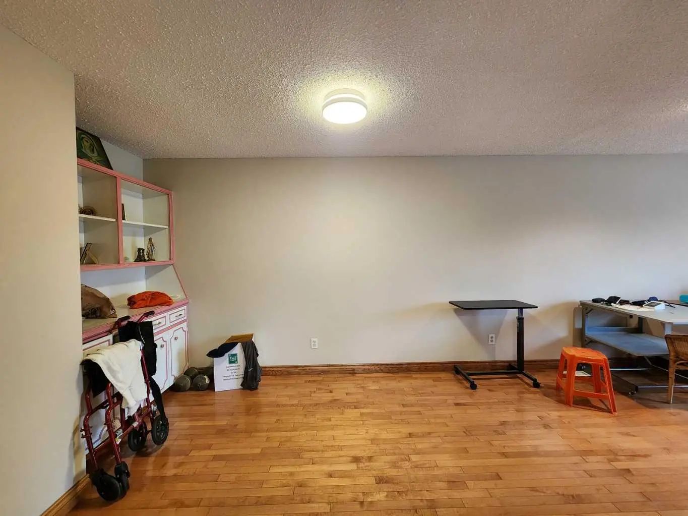 8329 Centre Street Northwest, Calgary – Residential Semi Detached (Half Duplex) Listing Photo 9
