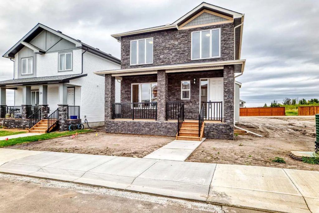 20 Lakewood Way , Strathmore