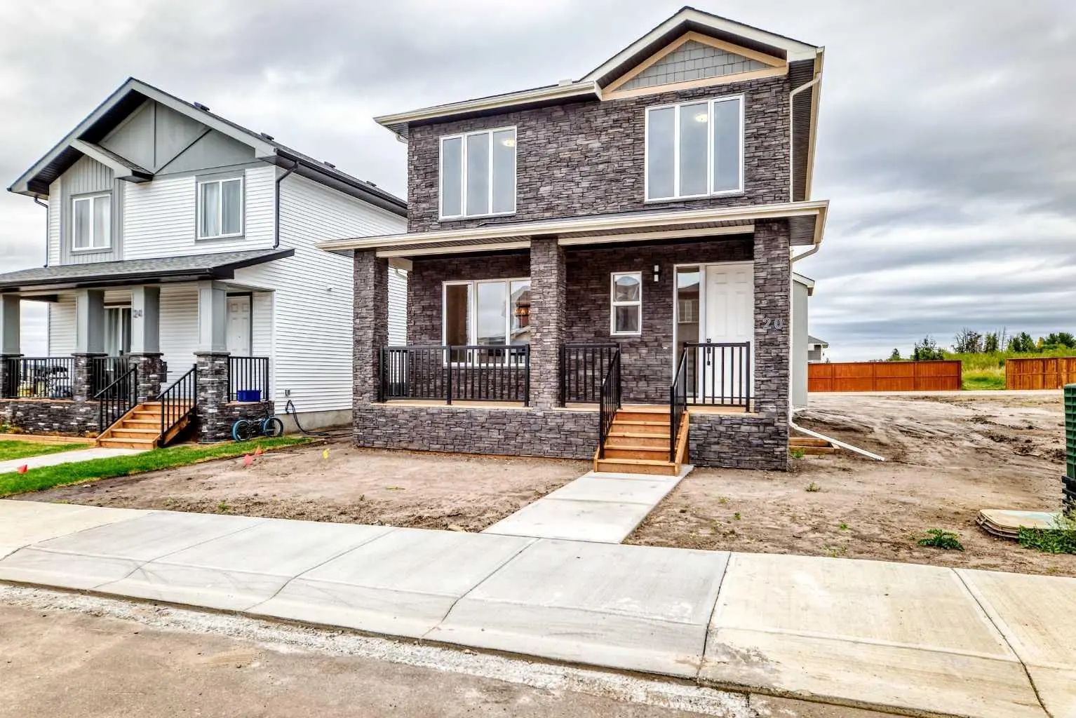 20 Lakewood Way  Strathmore Alberta T1P 2J4 Lakewood Details