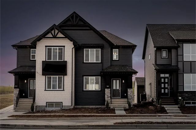 421 Creekside Drive Sw, Calgary