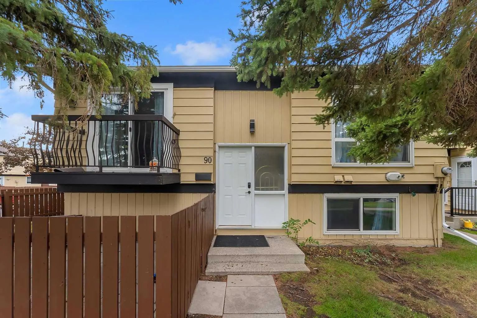 90 7205 4 Street Northeast, Calgary – Residential Row/Townhouse Listing Photo 4