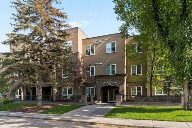 105 518 33 Street Nw, Calgary