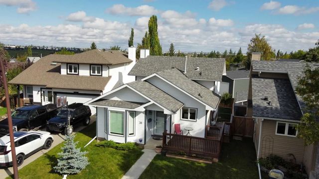 36 Sandpiper Way Nw, Calgary