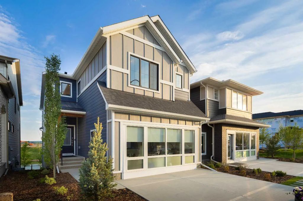 683 Buffaloberry Manor Se, Calgary