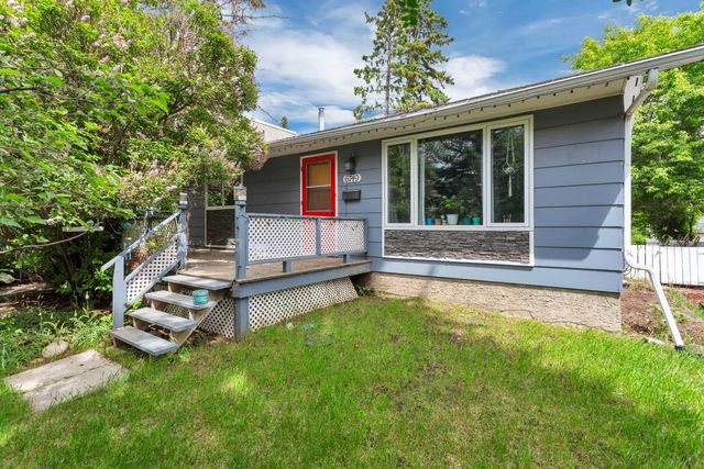 6749 59 Avenue , Red Deer