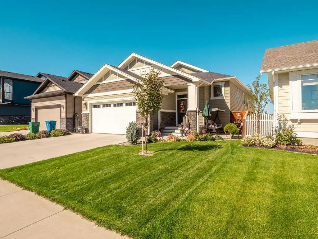 324 Rivergrove Chase W, Lethbridge
