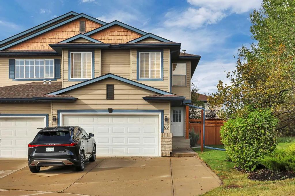 69 Arnold Close , Red Deer