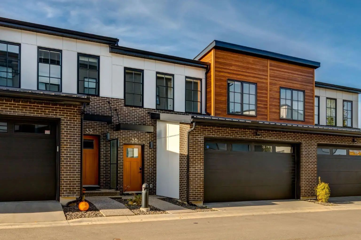 Modern suburban home in Evanston