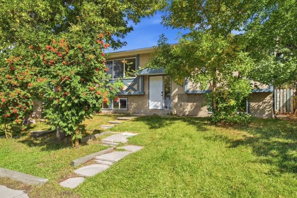 724 55 Street Se, Calgary
