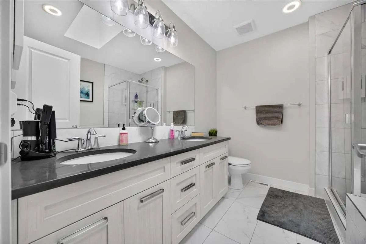 2584 Ravenslea Gardens Southeast, Airdrie – Residential Detached Listing Photo 25