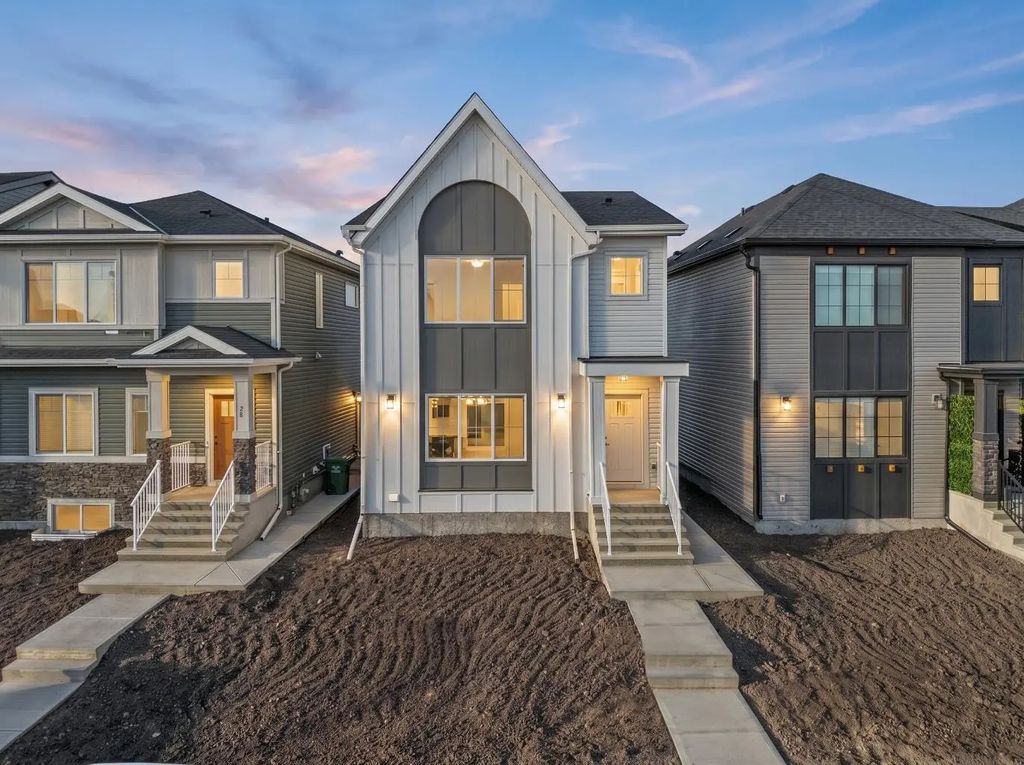 82 Rangeview Path Se, Calgary
