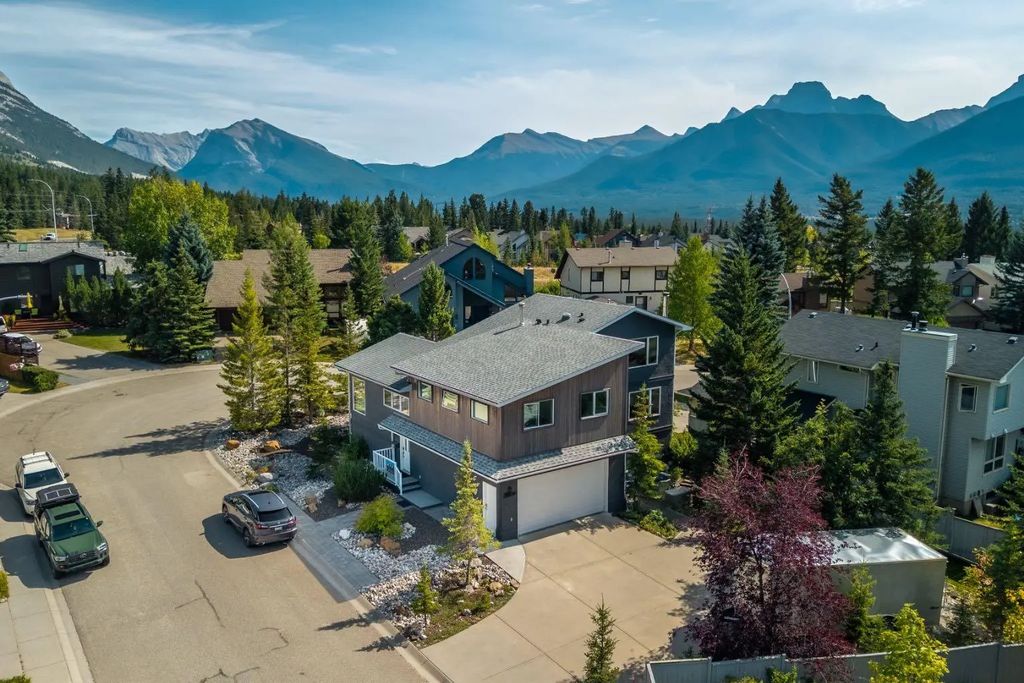 133 Coyote Way , Canmore