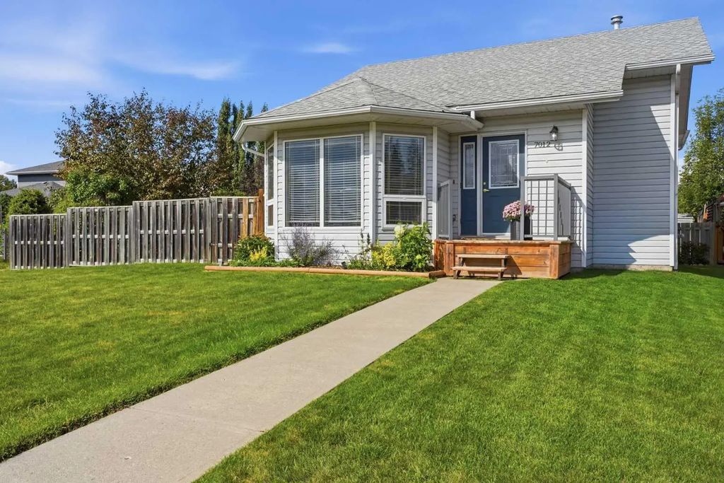 7012 60a Street , Rocky Mountain House