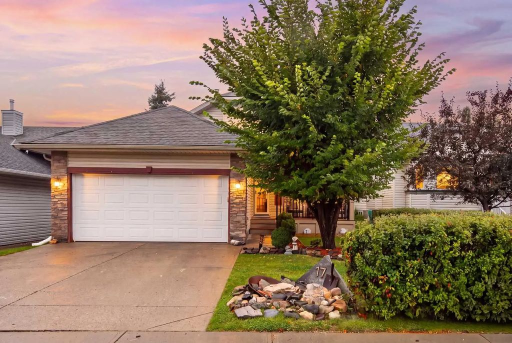 17 Westfall Crescent , Okotoks