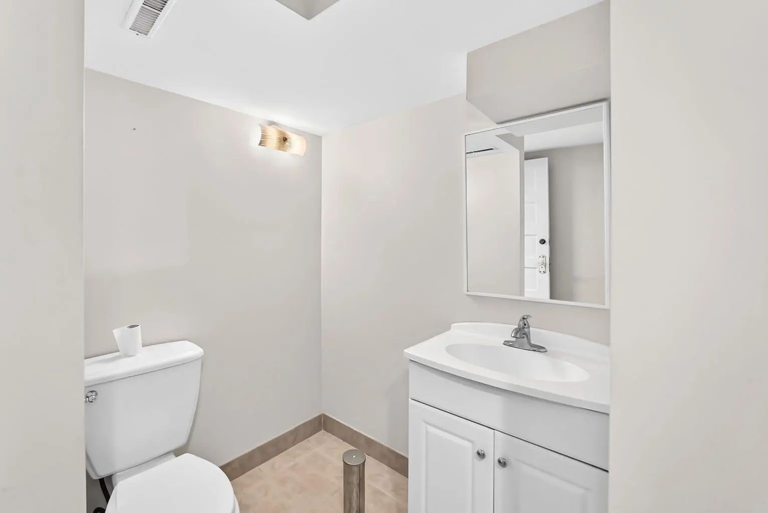 466 22 Avenue Northwest, Calgary – Residential Detached Listing Photo 24