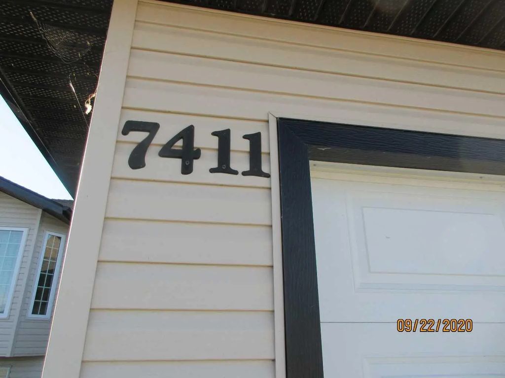 B 7411 29 Street , Lloydminster