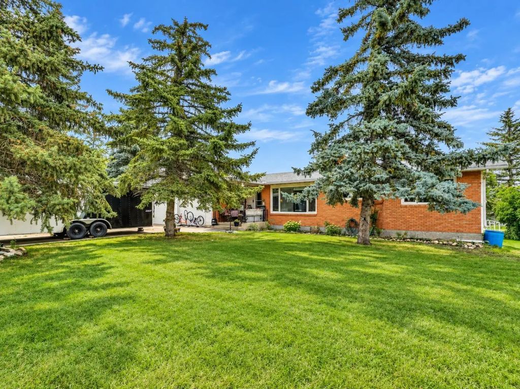534 Prospect Avenue , Acme