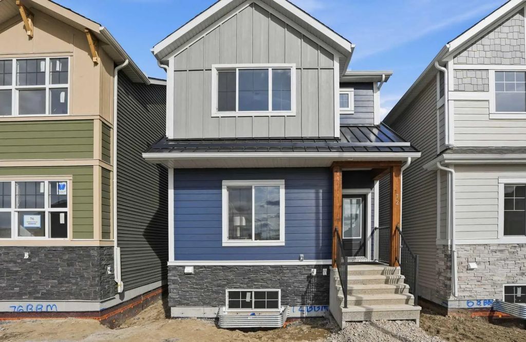 96 Buffaloberry Manor Se, Calgary