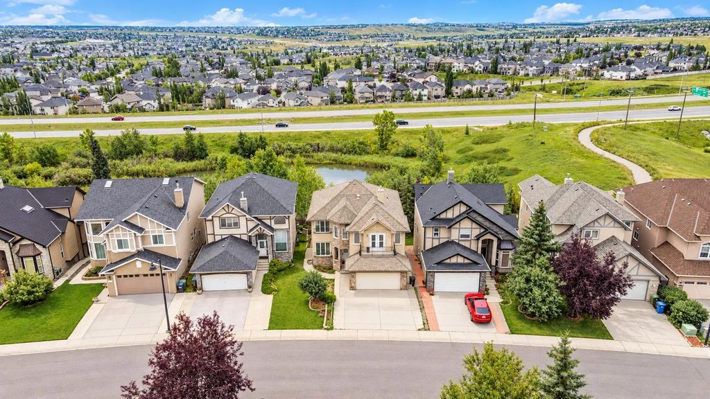 53 Sherwood Way Nw, Calgary