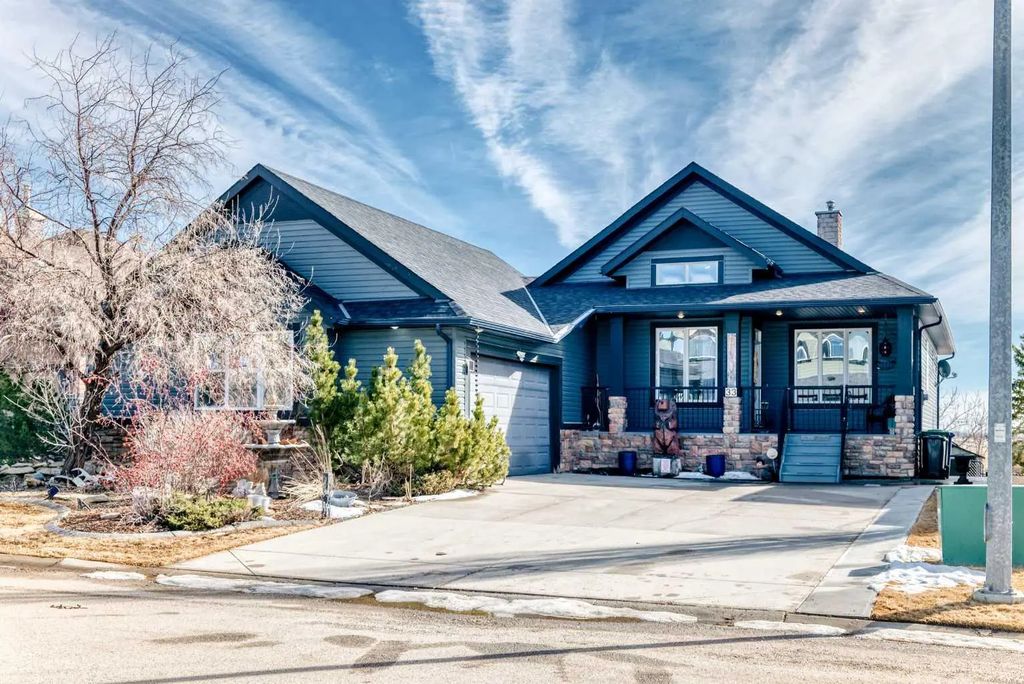 33 Boulder Creek Manor Se, Langdon