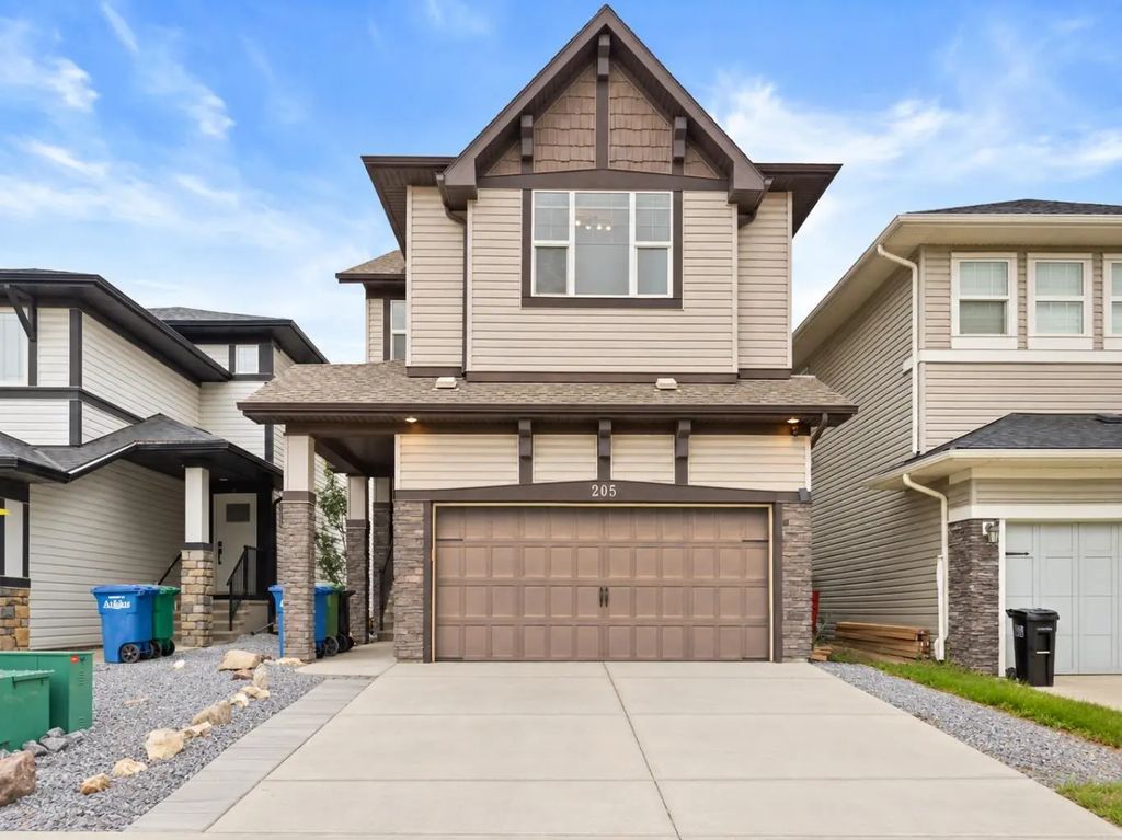 205 Hillcrest Drive Sw, Airdrie