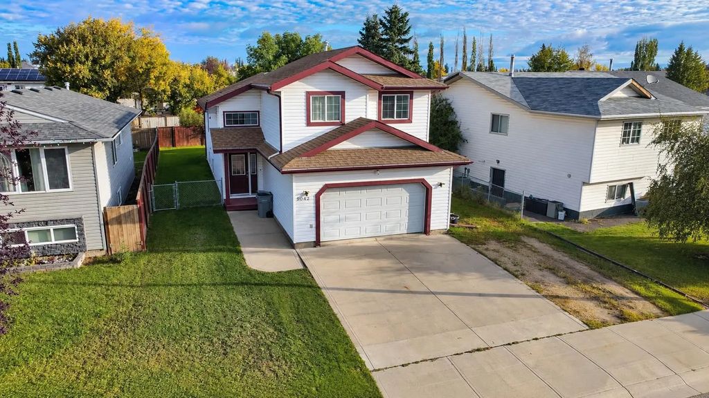 9042 103 Avenue , Grande Prairie