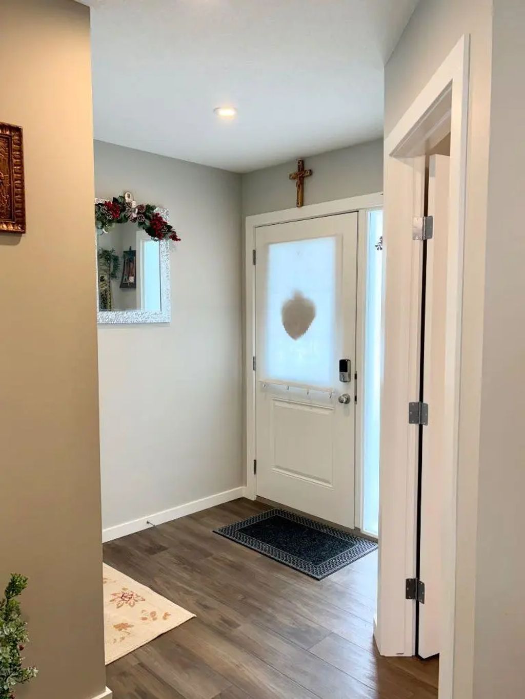 10 Earl Close , Red Deer