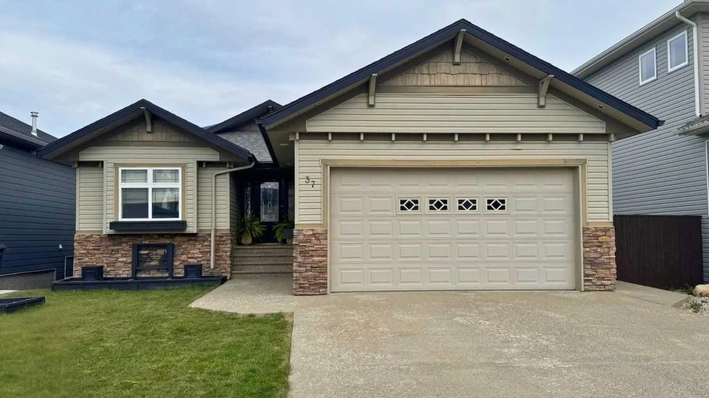 37 Laurel Place , Coalhurst