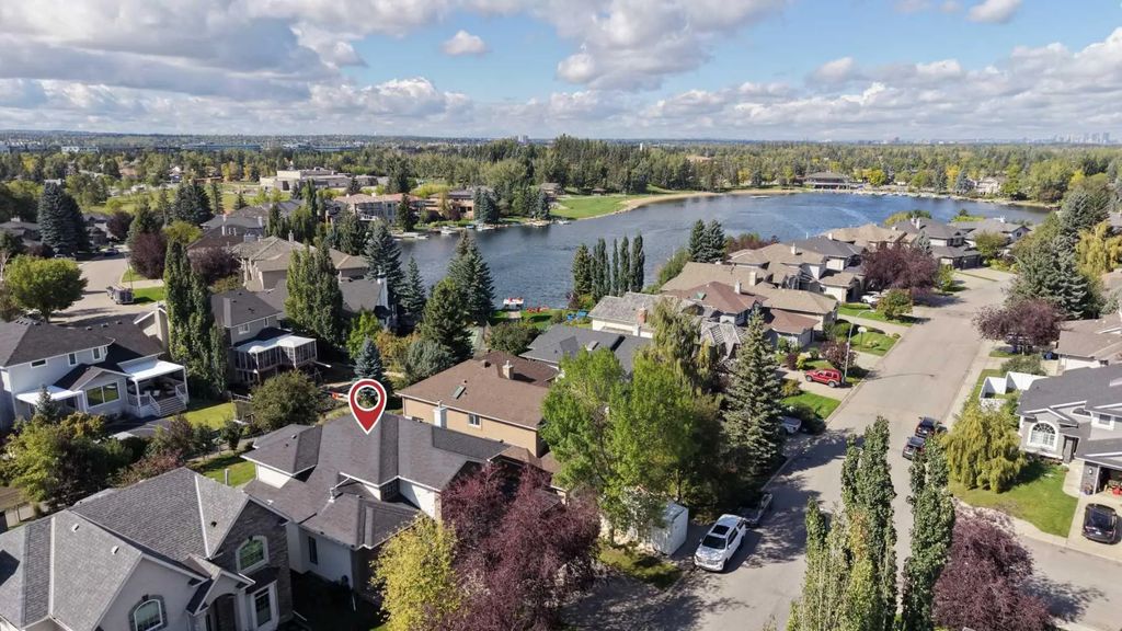9 Sunset Way Se, Calgary
