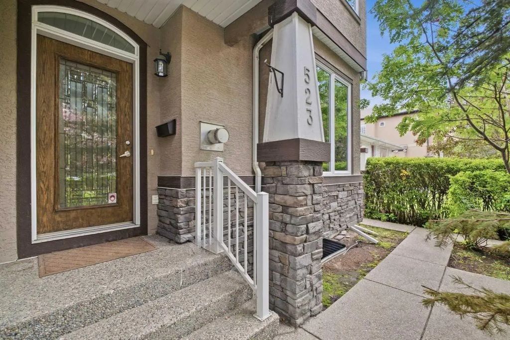 1 523 34 Street Nw, Calgary